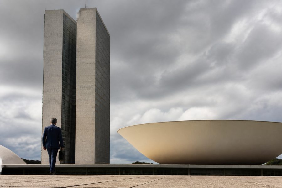 Dívida Pública Federal pode ter até 53% atrelada à Selic até 2026