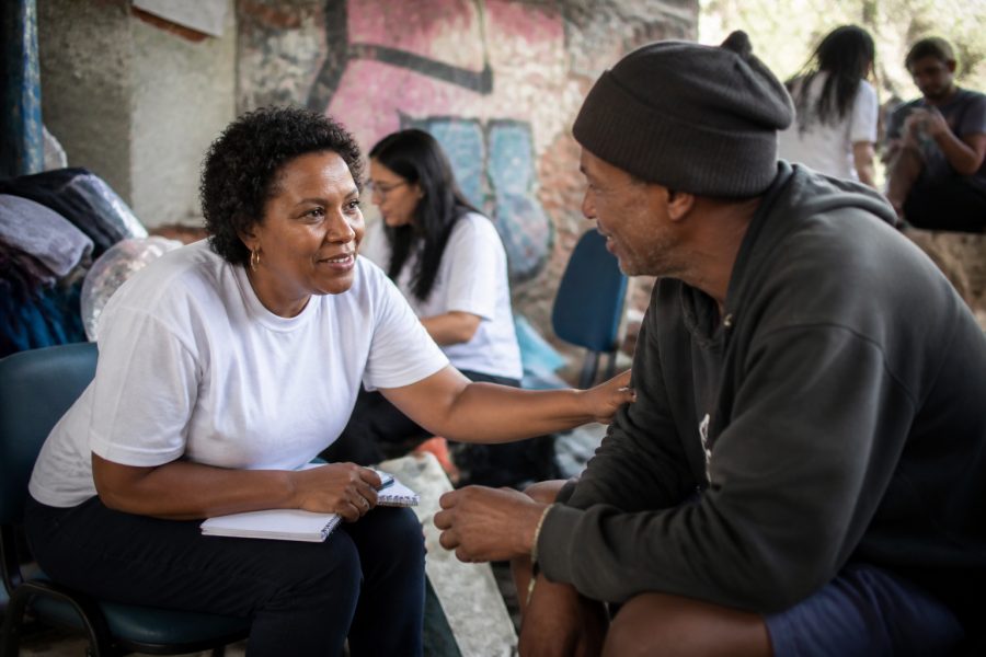 Voluntariado: Iniciativas transformam a saúde mental de vulneráveis