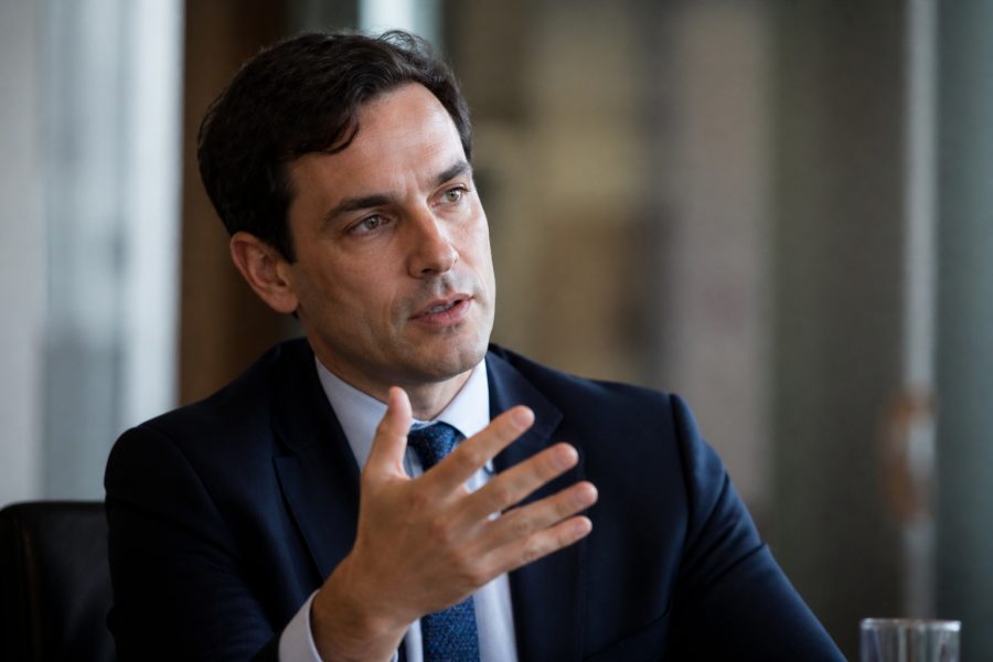 Ministro Dario Durigan defende ações do governo sobre crise do BRB