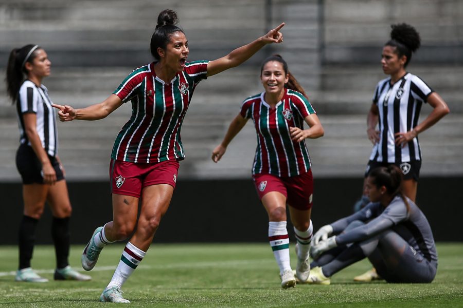 Fluminense vence Botafogo e se aproxima das quartas do Brasileirão Feminino