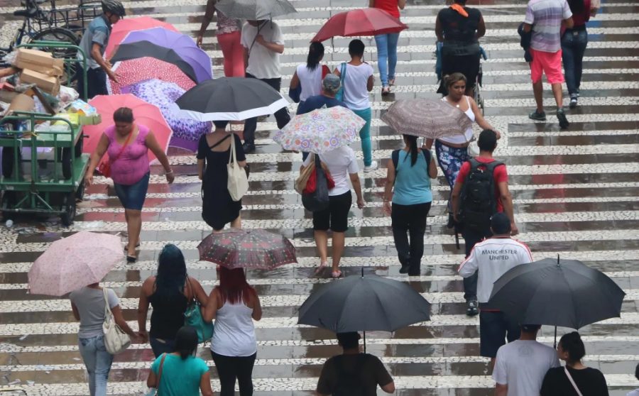 Previsão do tempo para sexta-feira (07), em SP: pancadas de chuva de forte intensidade