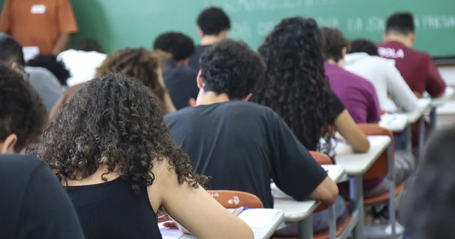 Saiba mais sobre o Guia de Jornada que orienta candidatos sobre etapas do vestibular para ingresso na USP