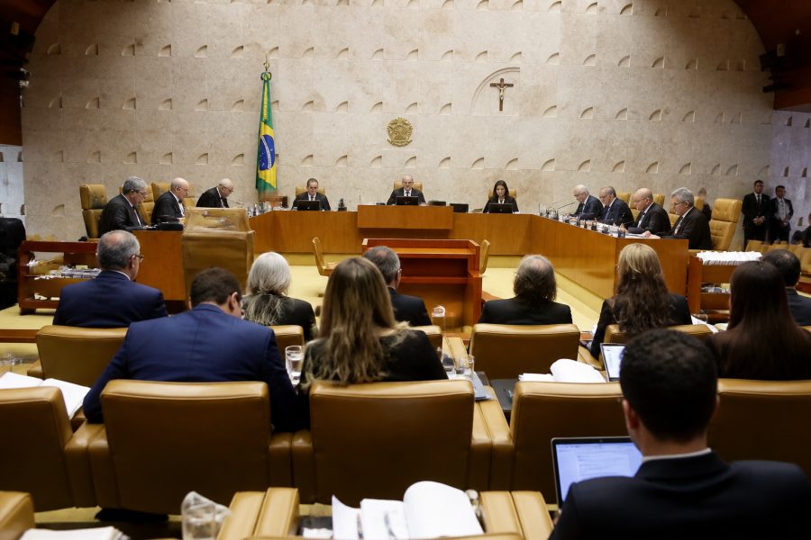 Supremo Tribunal Federal analisa vínculo trabalhista de motoristas de aplicativos