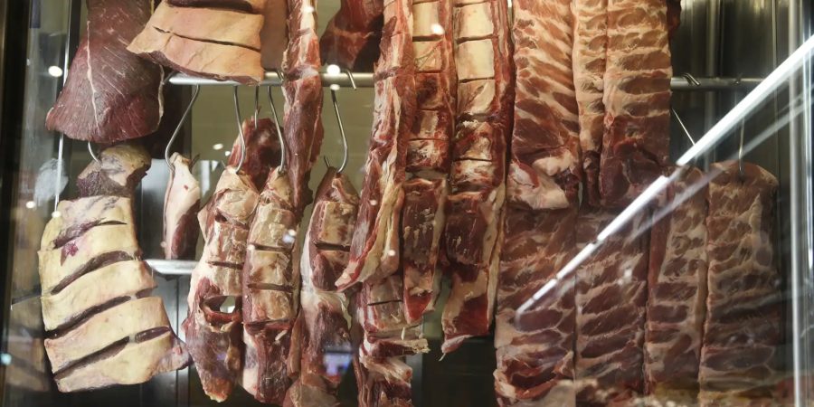 Exportação de carne bovina do Brasil cai 27,1% em agosto de 2023
