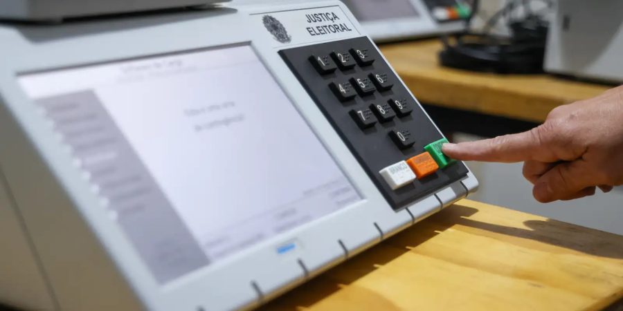 Justiça Eleitoral melhora acessibilidade para eleitores com deficiência