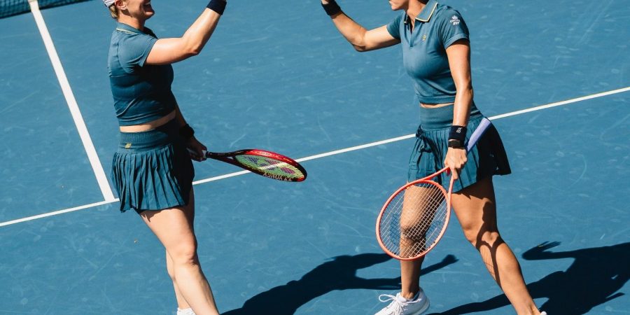 Luisa Stefani avança às oitavas de final do US Open em duplas
