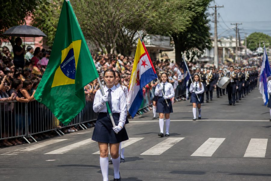 Mogi Mirim Celebra 204 Anos da Independência com Grande Desfile