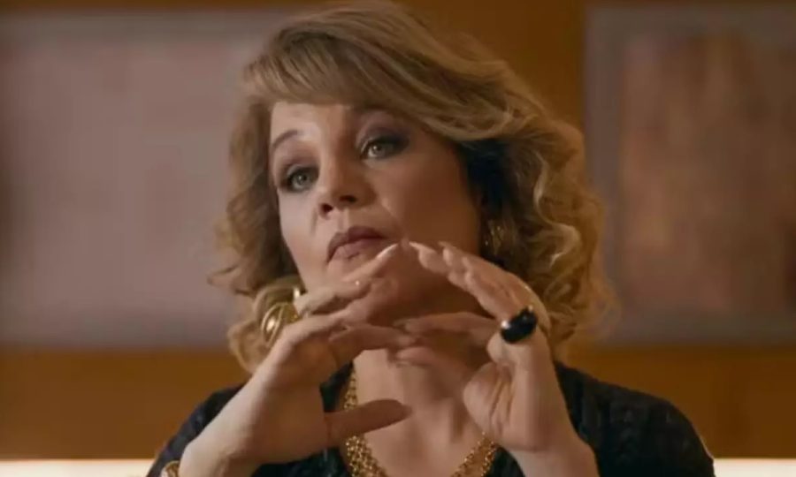 Quem Ama Cuida: Suspeita de matar Arthur, Pilar encomenda nova morte